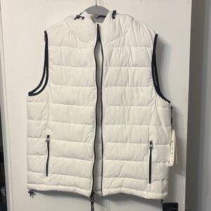 Calvin Klein White hooded Puffer Vest size large NWT